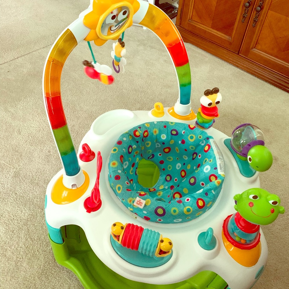 Infant Activity Saucer with Tummy Time Mat